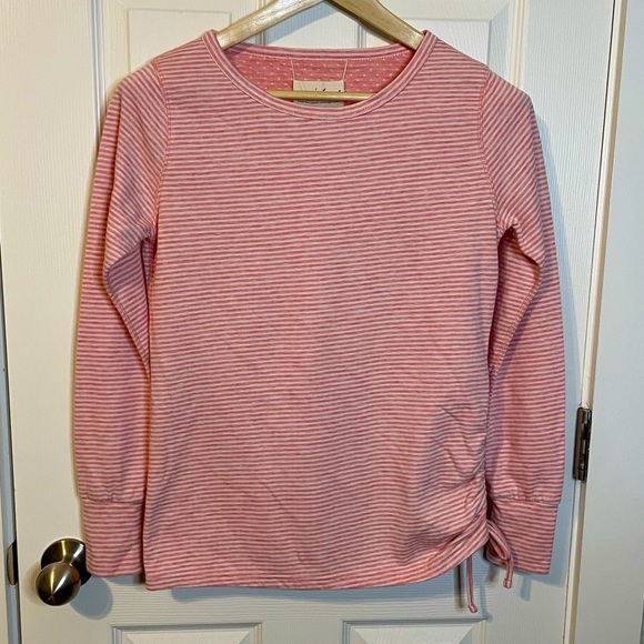Evy’s Tree long sleeve pink/white striped top w/ ruched side detail sz S - Picture 1 of 8